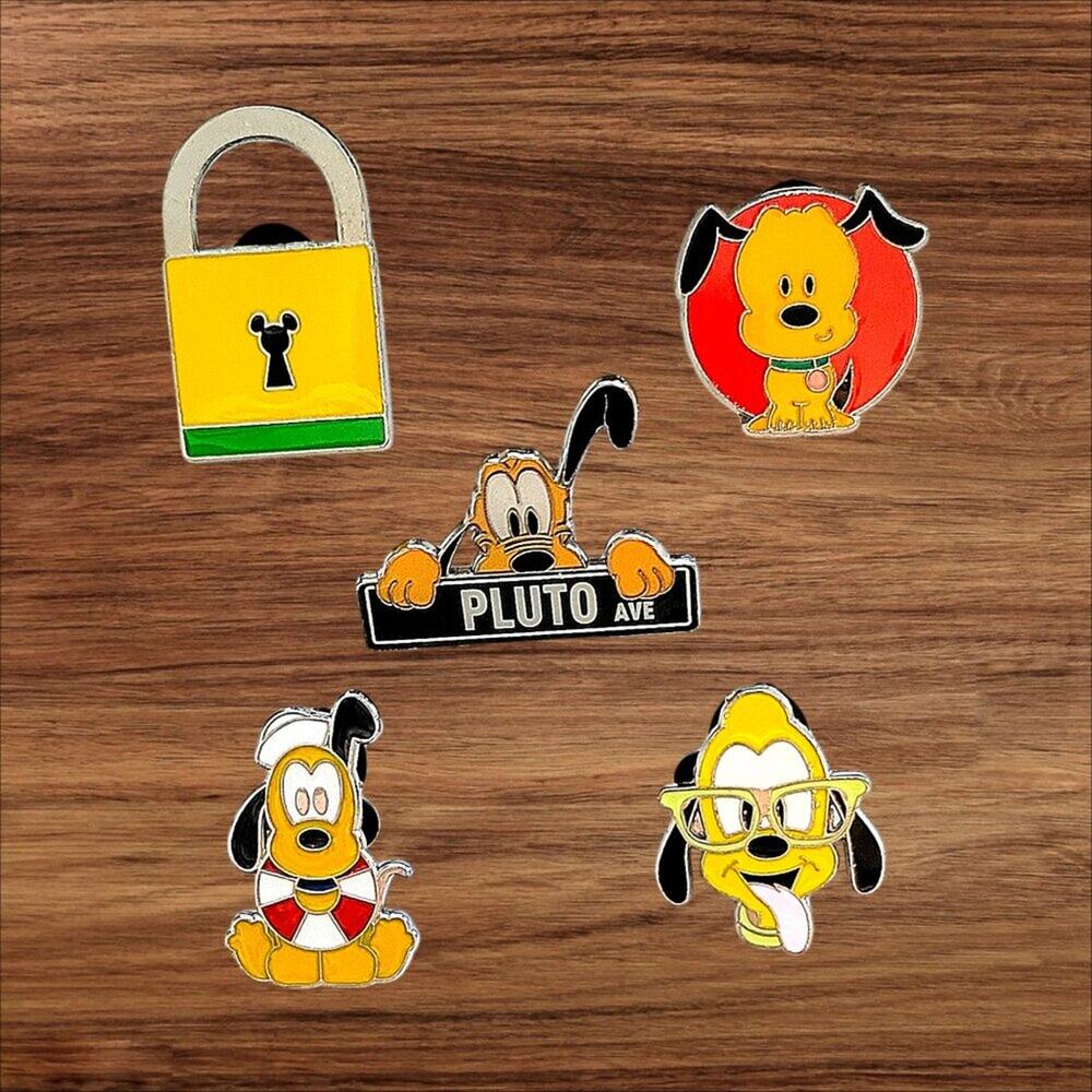 5 Pluto Disney Parks Trading Pins, Plus 2 Bonus Pins